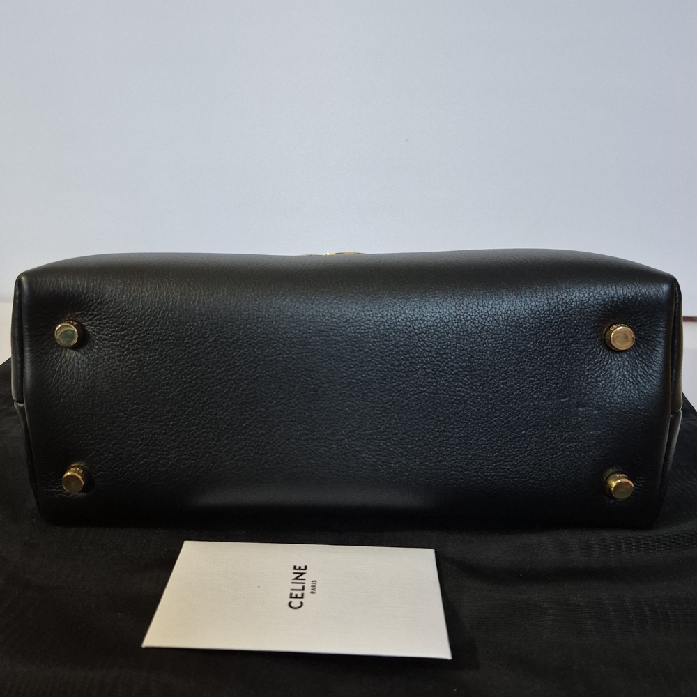 CELINE MEDIUM NINO BAG IN SUPPLE GRAINED CALFSKIN - Picture 7 of 16